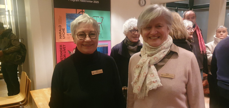 Kjekke museumsverter under åpningen av høstutstillingen 2025